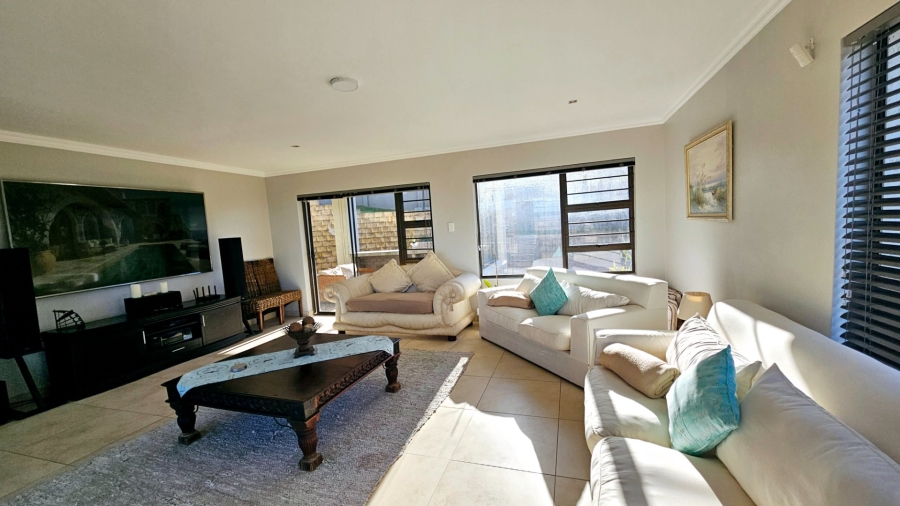 5 Bedroom Property for Sale in Dana Bay Western Cape